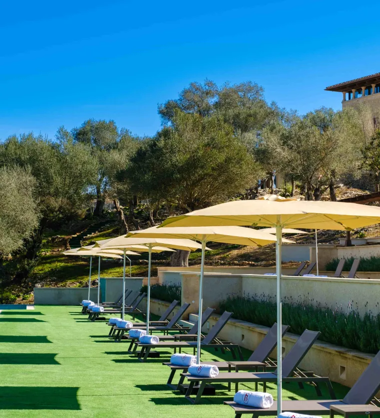 Infinity Outdoor Pool