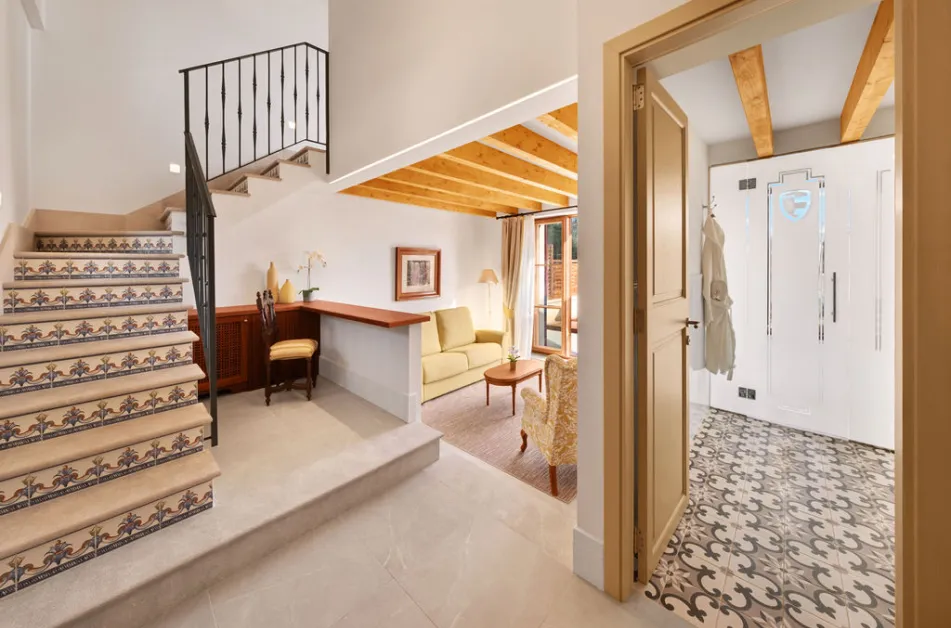Deluxe Villa with Private Terrace-Garden