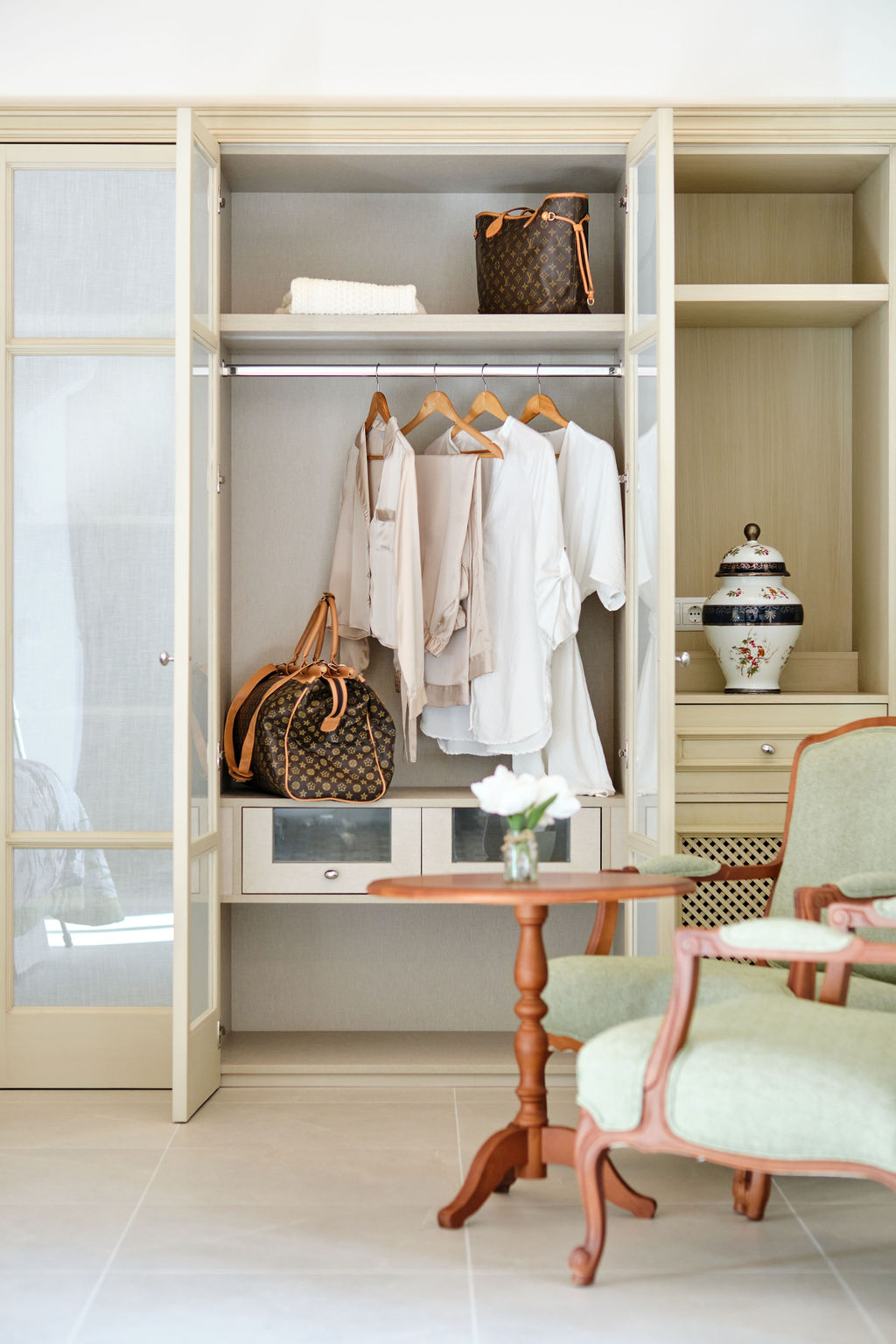 gallery entry