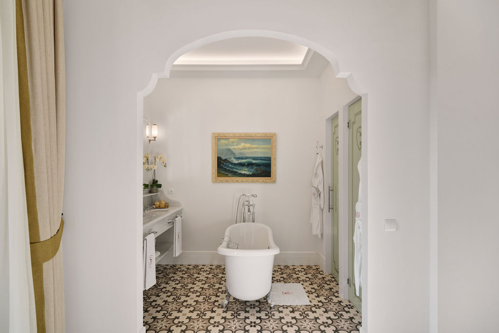 gallery entry