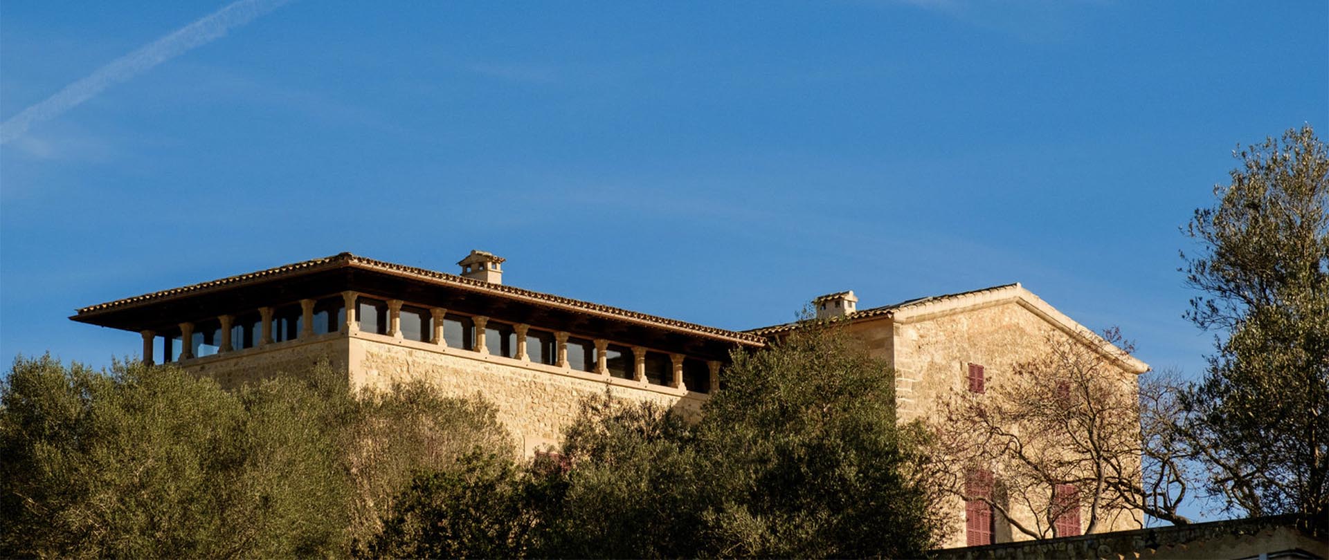 banner finca